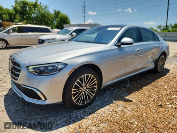 ✅ 2024 Mercedes-Benz S 580 • VIN: W1K6G7GB0RA288783 • Лот: 61343385. Опубликован ранее на Copart с пробегом 18 163 миль. Бесплатный доступ к архиву аукционных продаж из США и подробный отчёт об истории автомобиля на DreamBid. Изображение 1.