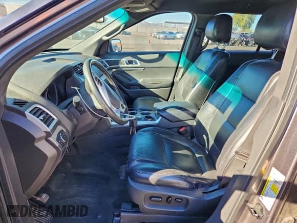 ✅ 2011 Ford Explorer XLT • VIN: 1FMHK7D87BGA73197 • Lot: 95952705. Wystawiony na Copart z przebiegiem 171 872 mil. Bezpłatny archiwum sprzedaży aukcyjnych z USA i szczegółowy raport historii pojazdu na DreamBid. Zdjęcie 7.