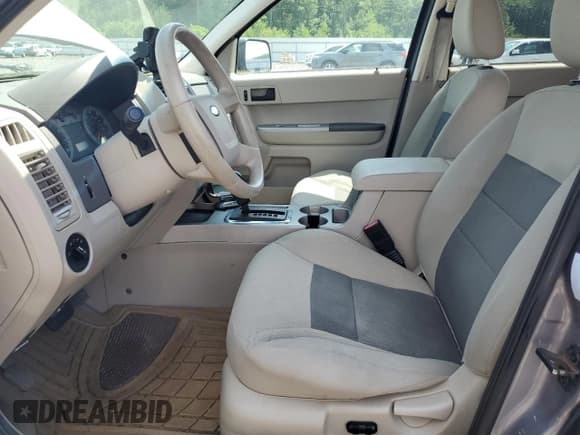 ✅ 2008 Ford Escape XLT • VIN: 1FMCU93178KA48018 • Lot: 63927425. Listed on Copart with Not provided. Free auction sales archive from the USA and detailed vehicle history report at DreamBid. Image 7.