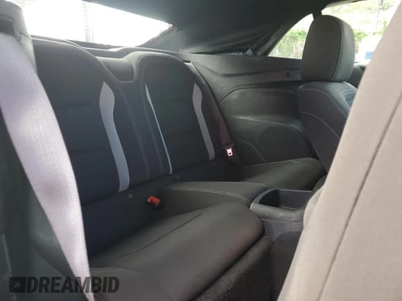 ✅ 2023 Chevrolet Camaro 1LT • VIN: 1G1FB3DX5P0147222 • Lot: 86145855. Listed on Copart with 34,256 mi. Free auction sales archive from the USA and detailed vehicle history report at DreamBid. Image 10.