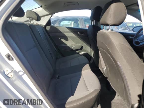 2018 Hyundai Accent SEL z VIN 3KPC24A39JE016651, wystawiony jako Copart lot #81728193 z przebiegiem 66 352 mil mil oraz . Historia ofert i sprzedaży dostępna na DreamBid. Obrazek 10.