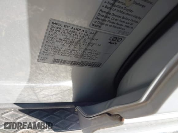 ✅ 2008 Audi Q7 Premium • VIN: WA1EV74L58D016004 • Lot: 42966519. Wystawiony na IAAI z przebiegiem Nie podano. Bezpłatny archiwum sprzedaży aukcyjnych z USA i szczegółowy raport historii pojazdu na DreamBid. Zdjęcie 9.