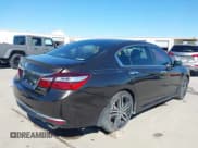 ✅ 2016 Honda Accord Sport • VIN: 1HGCR2F58GA177855 • Lot: 43591528. Wystawiony na IAAI z przebiegiem 234 046 mil. Bezpłatny archiwum sprzedaży aukcyjnych z USA i szczegółowy raport historii pojazdu na DreamBid. Zdjęcie 4.