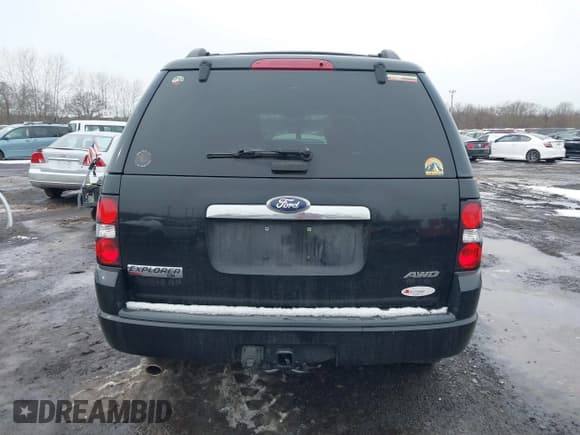 ✅ 2010 Ford Explorer XLT • VIN: 1FMEU8DE5AUA85647 • Lot: 41534833. Listed on IAAI with 129,925 mi. Free auction sales archive from the USA and detailed vehicle history report at DreamBid. Image 16.