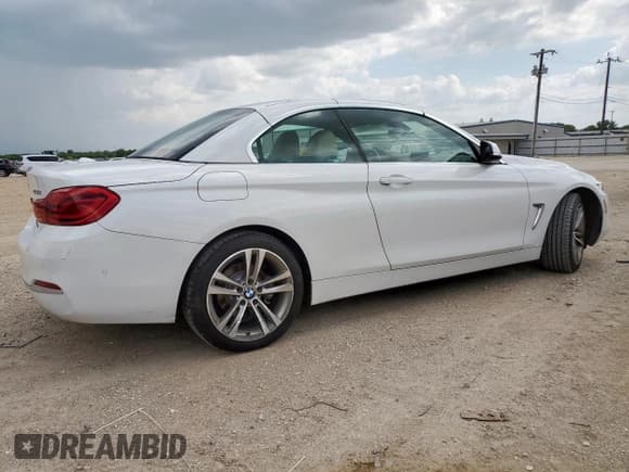 ✅ 2018 BMW 4 Series 430i xDrive • VIN: WBA4Z3C57JEC48007 • Lot: 63452955. Listed on Copart with 91,524 mi. Free auction sales archive from the USA and detailed vehicle history report at DreamBid. Image 3.