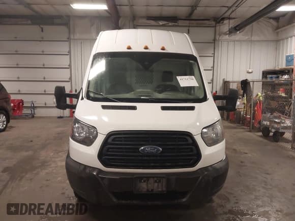 ✅ 2019 Ford Transit • VIN: 1FTBF4XG0KKB77785 • Лот: 41711790. Опубликован ранее на IAAI с пробегом 183 547 миль. Бесплатный доступ к архиву аукционных продаж из США и подробный отчёт об истории автомобиля на DreamBid. Изображение 6.