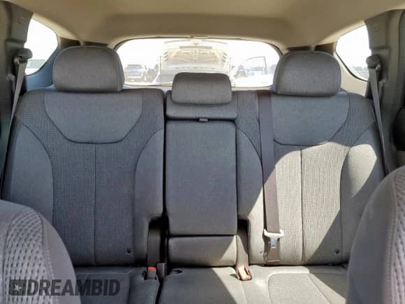 2019 Hyundai Santa Fe SE с VIN 5NMS23AD6KH133340, выставлен на аукционе Copart как лот 67758335 с пробегом 108 712 миль миль и Чистый • Clean title. История ставок и продаж доступна на DreamBid. Изображение 10.