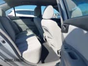 ✅ 2007 Kia Optima LX • VIN: KNAGE123275140624 • Лот: 43202641. Опубликован ранее на IAAI с пробегом 111 312 миль. Бесплатный доступ к архиву аукционных продаж из США и подробный отчёт об истории автомобиля на DreamBid. Изображение 8.