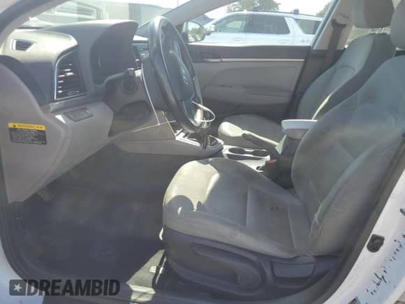 2017 Hyundai Elantra SE с VIN 5NPD74LF9HH058899, выставлен на аукционе Copart как лот 81712015 с пробегом 150 372 миль миль и Списание • Salvage title. История ставок и продаж доступна на DreamBid. Изображение 7.