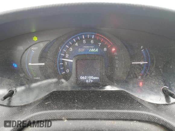 ✅ 2014 Honda Insight • VIN: JHMZE2H30ES000299 • Lot: 70324925. Listed on Copart with 62,105 mi. Free auction sales archive from the USA and detailed vehicle history report at DreamBid. Image 9.