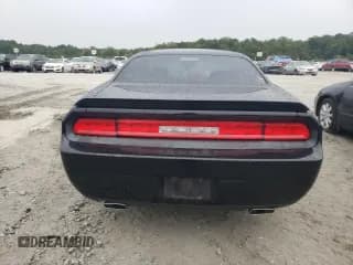 ✅ 2014 Dodge Challenger SXT • VIN: 2C3CDYAG2EH204107 • Lot: 71256934. Wystawiony na Copart z przebiegiem 191 047 mil. Bezpłatny archiwum sprzedaży aukcyjnych z USA i szczegółowy raport historii pojazdu na DreamBid. Zdjęcie 6.