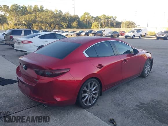 ✅ 2021 Mazda 3 Select • VIN: 3MZBPABLXMM253330 • Lot: 43319033. Wystawiony na IAAI z przebiegiem 78 045 mil. Bezpłatny archiwum sprzedaży aukcyjnych z USA i szczegółowy raport historii pojazdu na DreamBid. Zdjęcie 4.