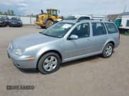 ✅ 2003 Volkswagen Jetta • VIN: WVWSP61J73W477704 • Lot: 43070074. Wystawiony na IAAI z przebiegiem 267 764 mil. Bezpłatny archiwum sprzedaży aukcyjnych z USA i szczegółowy raport historii pojazdu na DreamBid. Zdjęcie 2.