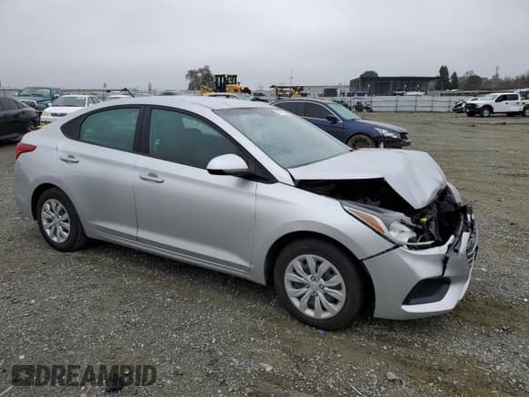 ✅ 2021 Hyundai Accent SE • VIN: 3KPC24A6XME140460 • Лот: 84760214. Опубликован ранее на Copart с пробегом 69 750 миль. Бесплатный доступ к архиву аукционных продаж из США и подробный отчёт об истории автомобиля на DreamBid. Изображение 4.