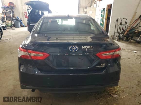 2020 Toyota Camry Hybrid LE with VIN 4T1C31AKXLU537591, listed as a Copart auction lot 72076945 with Not provided miles and Salvage title. Bid and sale history available at DreamBid. Image 6.