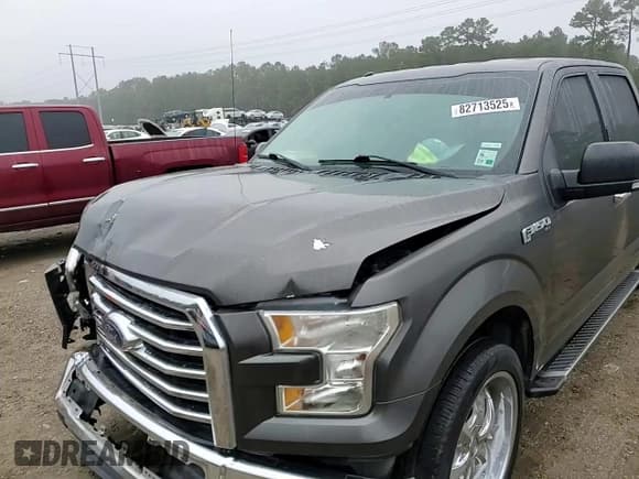 ✅ 2016 Ford F-150 XLT • VIN: 1FTEW1C84GKD53013 • Lot: 82713525. Listed on Copart with 86,877 mi. Free auction sales archive from the USA and detailed vehicle history report at DreamBid. Image 13.
