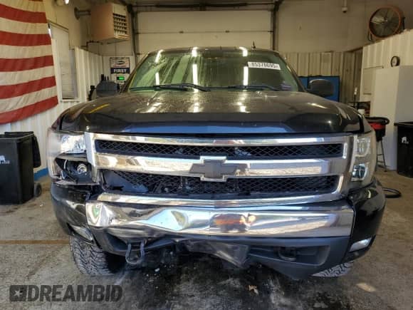 2008 Chevrolet Silverado 1500 2LT с VIN 2GCEK19J081138834, выставлен на аукционе Copart как лот 85378695 с пробегом 220 804 миль миль и Списание • Salvage title. История ставок и продаж доступна на DreamBid. Изображение 5.
