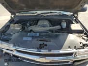 ✅ 2004 Chevrolet Suburban LT • VIN: 3GNEC16TX4G108008 • Lot: 81696155. Wystawiony na Copart z przebiegiem 235 957 mil. Bezpłatny archiwum sprzedaży aukcyjnych z USA i szczegółowy raport historii pojazdu na DreamBid. Zdjęcie 12.