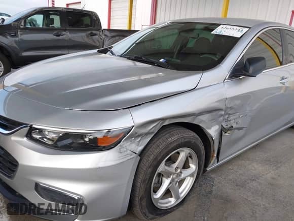 2016 Chevrolet Malibu LS с VIN 1G1ZC5ST4GF288222, выставлен на аукционе IAAI как лот 42655243 с пробегом 85 187 миль миль и . История ставок и продаж доступна на DreamBid. Изображение 6.