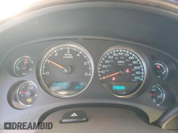 ✅ 2012 Chevrolet Tahoe LTZ • VIN: 1GNSCCE01CR214674 • Lot: 91677755. Wystawiony na Copart z przebiegiem 162 811 mil. Bezpłatny archiwum sprzedaży aukcyjnych z USA i szczegółowy raport historii pojazdu na DreamBid. Zdjęcie 9.