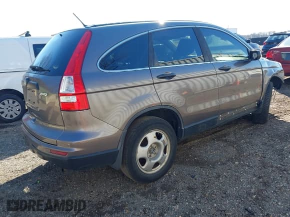 ✅ 2010 Honda CR-V LX • VIN: 5J6RE4H35AL072658 • Лот: 43815707. Опубликован ранее на IAAI с пробегом 212 592 миль. Бесплатный доступ к архиву аукционных продаж из США и подробный отчёт об истории автомобиля на DreamBid. Изображение 4.