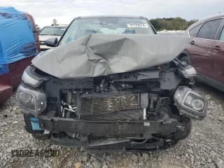 ✅ 2022 Hyundai Venue SE • VIN: KMHRB8A35NU174599 • Lot: 75725974. Wystawiony na Copart z przebiegiem 60 229 mil. Bezpłatny archiwum sprzedaży aukcyjnych z USA i szczegółowy raport historii pojazdu na DreamBid. Zdjęcie 5.