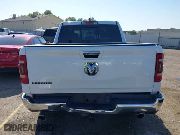 2020 Ram 1500 Laramie с VIN 1C6RREJT1LN304942, выставлен на аукционе IAAI как лот 43250286 с пробегом 96 120 миль миль и . История ставок и продаж доступна на DreamBid. Изображение 17.