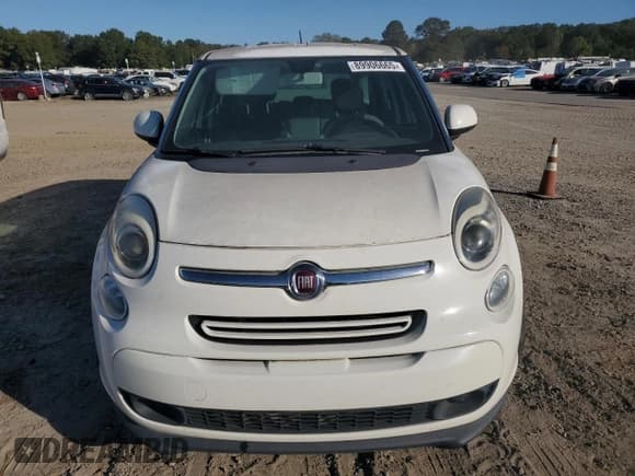 ✅ 2014 FIAT 500L Easy • VIN: ZFBCFABH4EZ028426 • Lot: 89906665. Wystawiony na Copart z przebiegiem 182 842 mil. Bezpłatny archiwum sprzedaży aukcyjnych z USA i szczegółowy raport historii pojazdu na DreamBid. Zdjęcie 5.