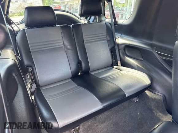 ✅ 2000 Isuzu VehiCROSS • VIN: JACCN57X5Y7D00023 • Lot: 43132071. Wystawiony na IAAI z przebiegiem 100 969 mil. Bezpłatny archiwum sprzedaży aukcyjnych z USA i szczegółowy raport historii pojazdu na DreamBid. Zdjęcie 8.