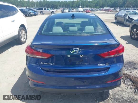 ✅ 2018 Hyundai Elantra SEL • VIN: 5NPD84LF6JH232527 • Lot: 42754693. Listed on IAAI with 183,439 mi. Free auction sales archive from the USA and detailed vehicle history report at DreamBid. Image 16.