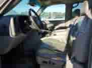 2004 Chevrolet Suburban LT с VIN 1GNFK16Z24J317866, выставлен на аукционе Copart как лот 87274975 с пробегом 216 914 миль миль и Списание • Salvage title. История ставок и продаж доступна на DreamBid. Изображение 7.