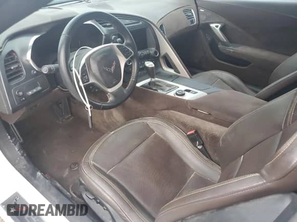 2014 Chevrolet Corvette Z51 3LT z VIN 1G1YM2D73E5105712, wystawiony jako Copart lot #79658014 z przebiegiem 19 347 mil mil oraz Szkoda całkowita • Salvage title. Historia ofert i sprzedaży dostępna na DreamBid. Obrazek 8.