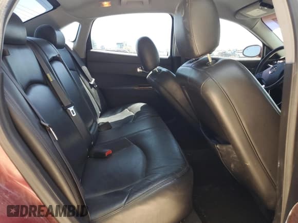 ✅ 2005 Buick LaCrosse CXS • VIN: 2G4WE537451258871 • Lot: 60271904. Wystawiony na Copart z przebiegiem 158 955 mil. Bezpłatny archiwum sprzedaży aukcyjnych z USA i szczegółowy raport historii pojazdu na DreamBid. Zdjęcie 10.