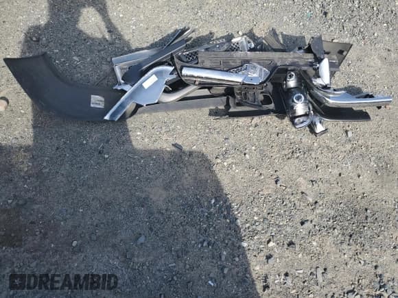 ✅ 2002 Chevrolet S-10 Fleet • VIN: 1GCCS145728132034 • Лот: 54971395. Опубликован ранее на Copart с пробегом 193 146 миль. Бесплатный доступ к архиву аукционных продаж из США и подробный отчёт об истории автомобиля на DreamBid. Изображение 12.