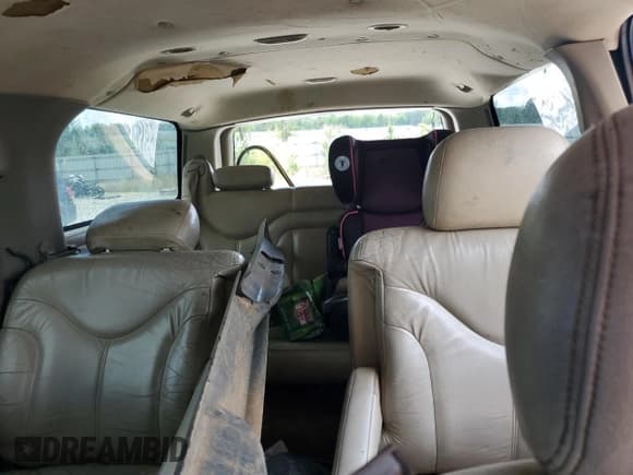 ✅ 2001 GMC Yukon XL SLT • VIN: 3GKEC16T01G165567 • Lot: 52435525. Listed on Copart with 277,843 mi. Free auction sales archive from the USA and detailed vehicle history report at DreamBid. Image 10.