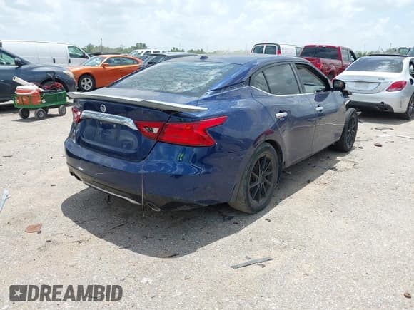 ✅ 2016 Nissan Maxima SV • VIN: 1N4AA6AP5GC440097 • Лот: 42552693. Опубликован ранее на IAAI с пробегом 219 497 миль. Бесплатный доступ к архиву аукционных продаж из США и подробный отчёт об истории автомобиля на DreamBid. Изображение 4.