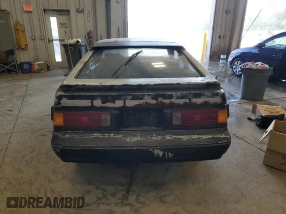 ✅ 1985 Toyota Supra • VIN: JT2MA67L0F0158194 • Лот: 67449635. Опубликован ранее на Copart с пробегом 179 160 миль. Бесплатный доступ к архиву аукционных продаж из США и подробный отчёт об истории автомобиля на DreamBid. Изображение 6.