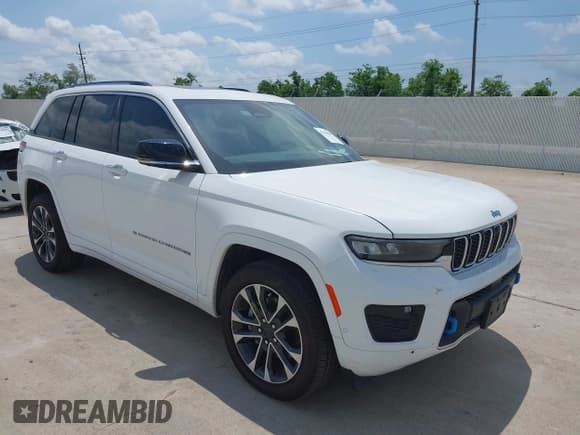 ✅ 2023 Jeep Grand Cherokee Overland • VIN: 1C4RJYD66P8794645 • Lot: 42143883. Listed on IAAI with 44,898 mi. Free auction sales archive from the USA and detailed vehicle history report at DreamBid. Image 1.