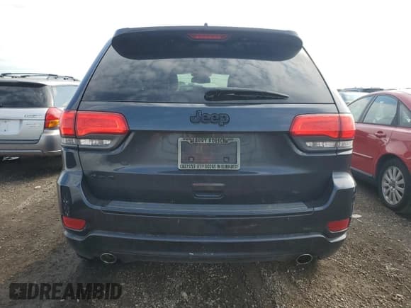 ✅ 2015 Jeep Grand Cherokee Laredo • VIN: 1C4RJFAG3FC661242 • Lot: 82457585. Listed on Copart with 188,717 mi. Free auction sales archive from the USA and detailed vehicle history report at DreamBid. Image 6.