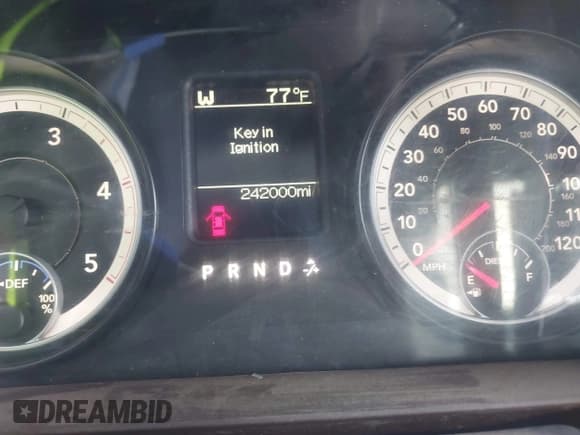 ✅ 2014 Ram 2500 Big Horn • VIN: 3C6UR5DL5EG212220 • Lot: 43698233. Listed on IAAI with 242,000 mi. Free auction sales archive from the USA and detailed vehicle history report at DreamBid. Image 7.