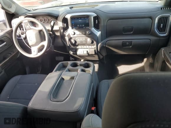 ✅ 2021 Chevrolet Silverado 2500HD • VIN: 1GC5YNEY5MF276607 • Lot: 88425785. Wystawiony na Copart z przebiegiem 68 788 mil. Bezpłatny archiwum sprzedaży aukcyjnych z USA i szczegółowy raport historii pojazdu na DreamBid. Zdjęcie 8.