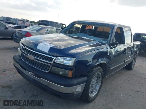 ✅ 2007 Chevrolet Silverado 1500 LS • VIN: 2GCEC13V771110438 • Лот: 43310233. Опубликован ранее на IAAI с пробегом 275 729 миль. Бесплатный доступ к архиву аукционных продаж из США и подробный отчёт об истории автомобиля на DreamBid. Изображение 17.