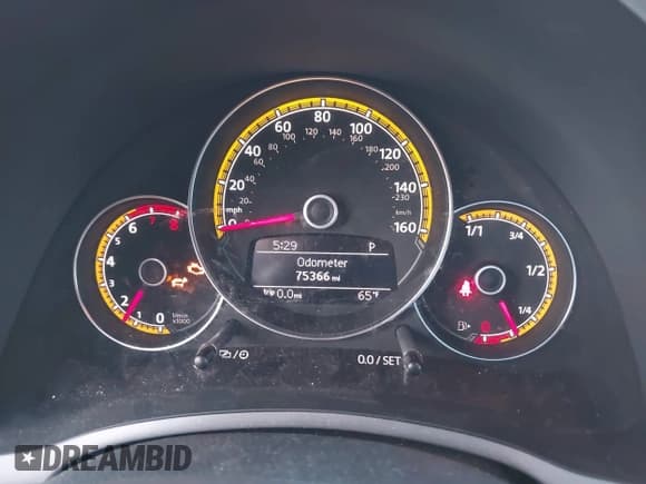 ✅ 2017 Volkswagen Beetle 1.8T Dune • VIN: 3VWS17AT1HM625231 • Lot: 41346691. Listed on IAAI with 75,366 mi. Free auction sales archive from the USA and detailed vehicle history report at DreamBid. Image 7.