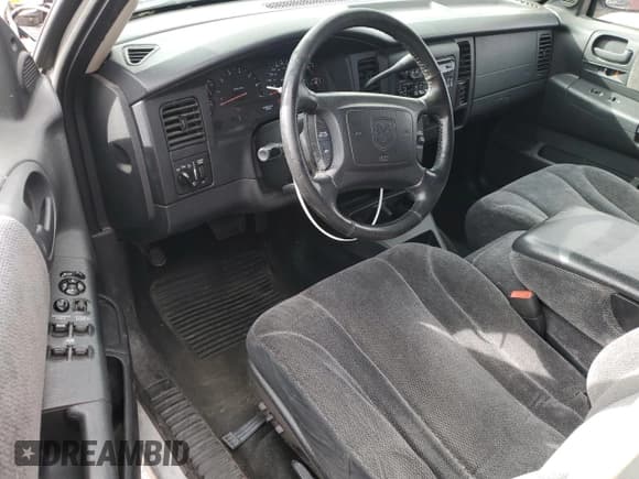 ✅ 2003 Dodge Dakota Sport • VIN: 1D7HG38N23S205026 • Lot: 82214314. Wystawiony na Copart z przebiegiem 194 724 mil. Bezpłatny archiwum sprzedaży aukcyjnych z USA i szczegółowy raport historii pojazdu na DreamBid. Zdjęcie 8.