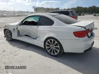 ✅ 2011 BMW M3 • VIN: WBSKG9C53BE367618 • Лот: 79807324. Опубликован ранее на Copart с пробегом 134 395 миль. Бесплатный доступ к архиву аукционных продаж из США и подробный отчёт об истории автомобиля на DreamBid. Изображение 2.