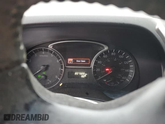 ✅ 2015 Nissan Pathfinder SV • VIN: 5N1AR2MN4FC621207 • Lot: 86732704. Listed on Copart with 207,322 mi. Free auction sales archive from the USA and detailed vehicle history report at DreamBid. Image 9.