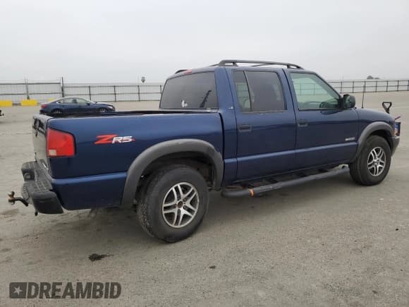✅ 2004 Chevrolet S-10 LS • VIN: 1GCDT13X34K138987 • Лот: 85721664. Опубликован ранее на Copart с пробегом 137 544 миль. Бесплатный доступ к архиву аукционных продаж из США и подробный отчёт об истории автомобиля на DreamBid. Изображение 3.