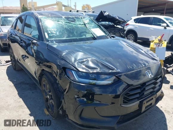✅ 2024 Honda HR-V Sport • VIN: 3CZRZ1H56RM709085 • Lot: 42917351. Wystawiony na IAAI z przebiegiem 27 602 mil. Bezpłatny archiwum sprzedaży aukcyjnych z USA i szczegółowy raport historii pojazdu na DreamBid. Zdjęcie 6.