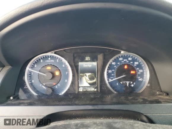 ✅ 2017 Toyota Camry LE • VIN: 4T1BF1FK1HU786414 • Лот: 89659075. Опубликован ранее на Copart с пробегом 126 584 миль. Бесплатный доступ к архиву аукционных продаж из США и подробный отчёт об истории автомобиля на DreamBid. Изображение 9.