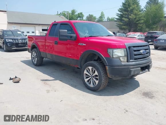 ✅ 2010 Ford F-150 XL • VIN: 1FTEX1EW7AFA76074 • Lot: 42437490. Listed on IAAI with 210,111 mi. Free auction sales archive from the USA and detailed vehicle history report at DreamBid. Image 1.